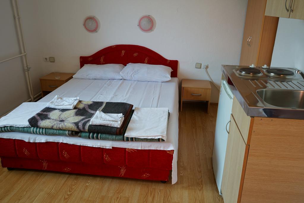 Lovac II Hotel Zabljak  Luaran gambar